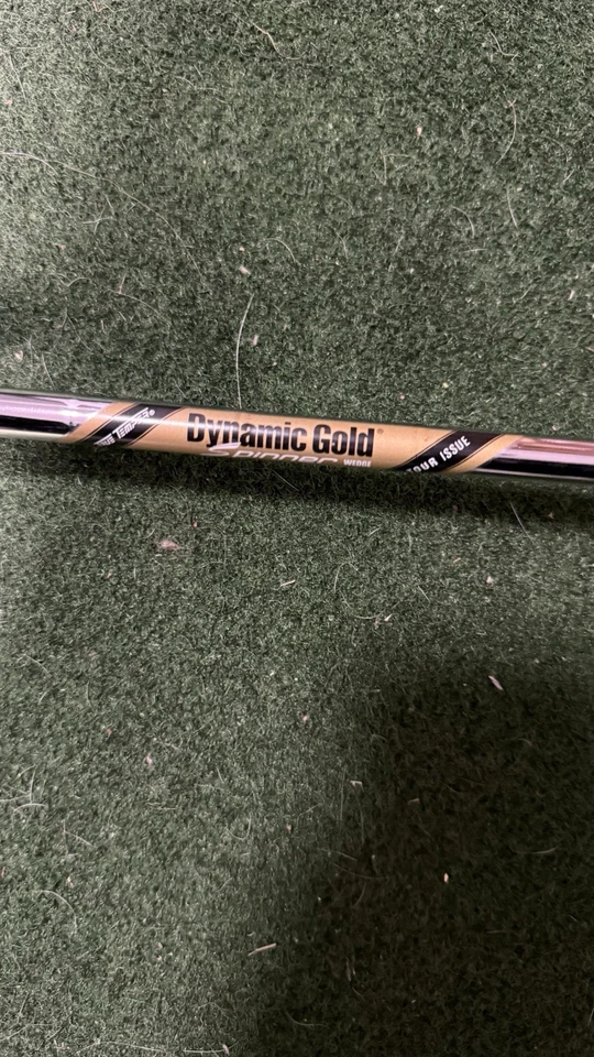 Cleveland RTX 6 Zipcore Tour Satin Wedge 52°-10 Mid Dynamic - Image 4 of 4