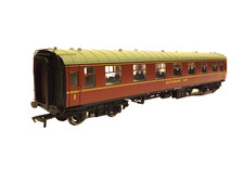 Bachmann 39-251 BR MK1 RFO Restaurant Car Maroon No.E3 (OO) Boxed Y1