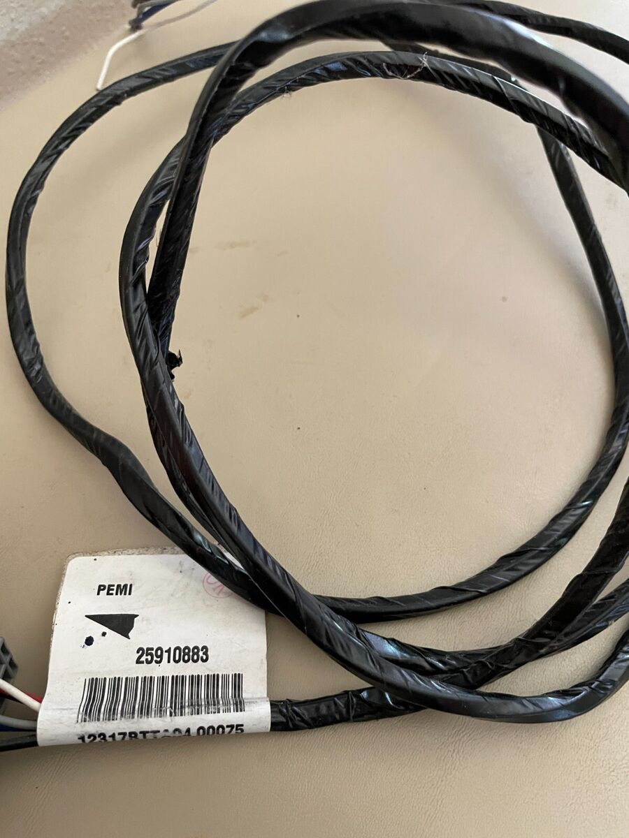 GM Trailer Wiring Harness 25910883 LAM12TBH001 | eBay