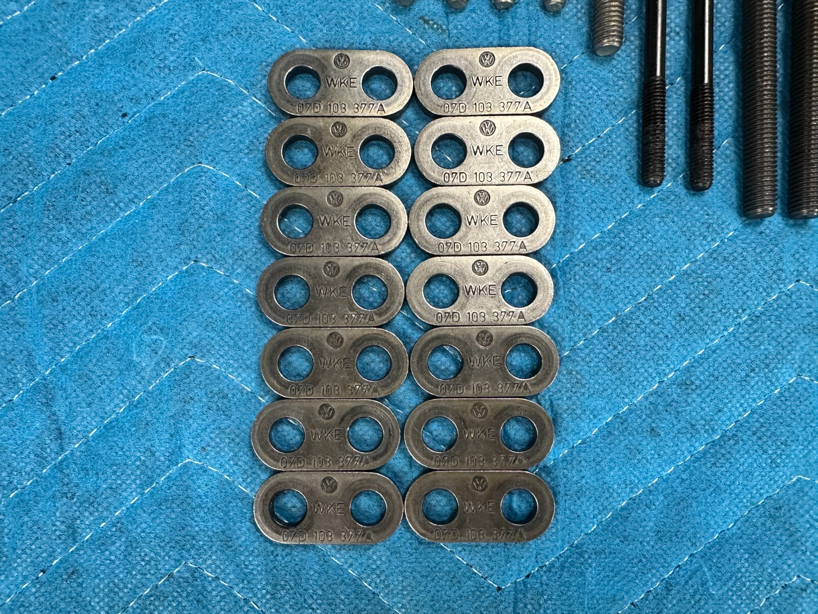 Bentley Cont Flying Spur BWR Engine Block Crankshaft Support Plate 2006-2012 OEM