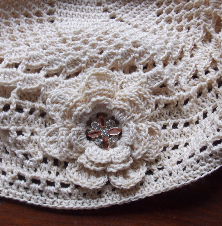Béret Crochet Orange Fait Main En France - Création Sylvette Raisonnier, Taille Unique