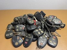 Oem Lot Of 32 Gm Keyless Entry Remote Key Fob Remote Ouc60221 Ouc60270 Lhj011 Oem Lot Of 32 Gm Keyless Entry Remote Key Fob Remote Ouc60221 Ouc60270 Lhj011