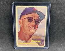1957 Topps - Whitey Herzog #29 (RC) Washington Senators