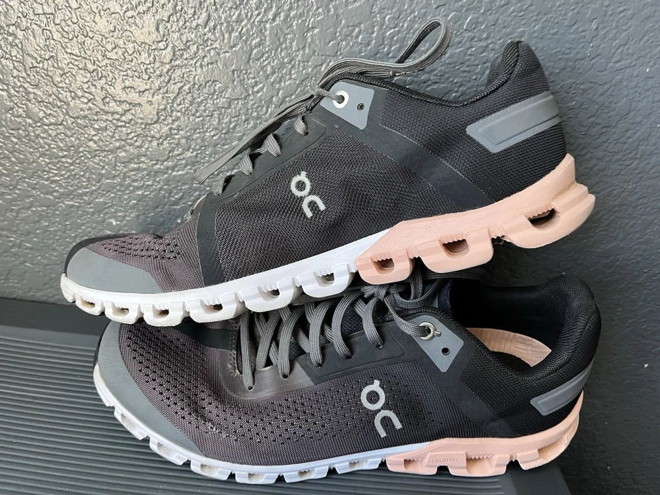 Oncloud Cloudflow Tennis/Athletic shoes Rock/Rose/ Pink US Women's Size 10W - Image 2 of 4