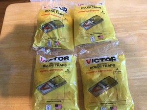 MOUSE TRAPS! Lot of 16 Victor Wooden wide pedal high catch rate *Brand New* USA