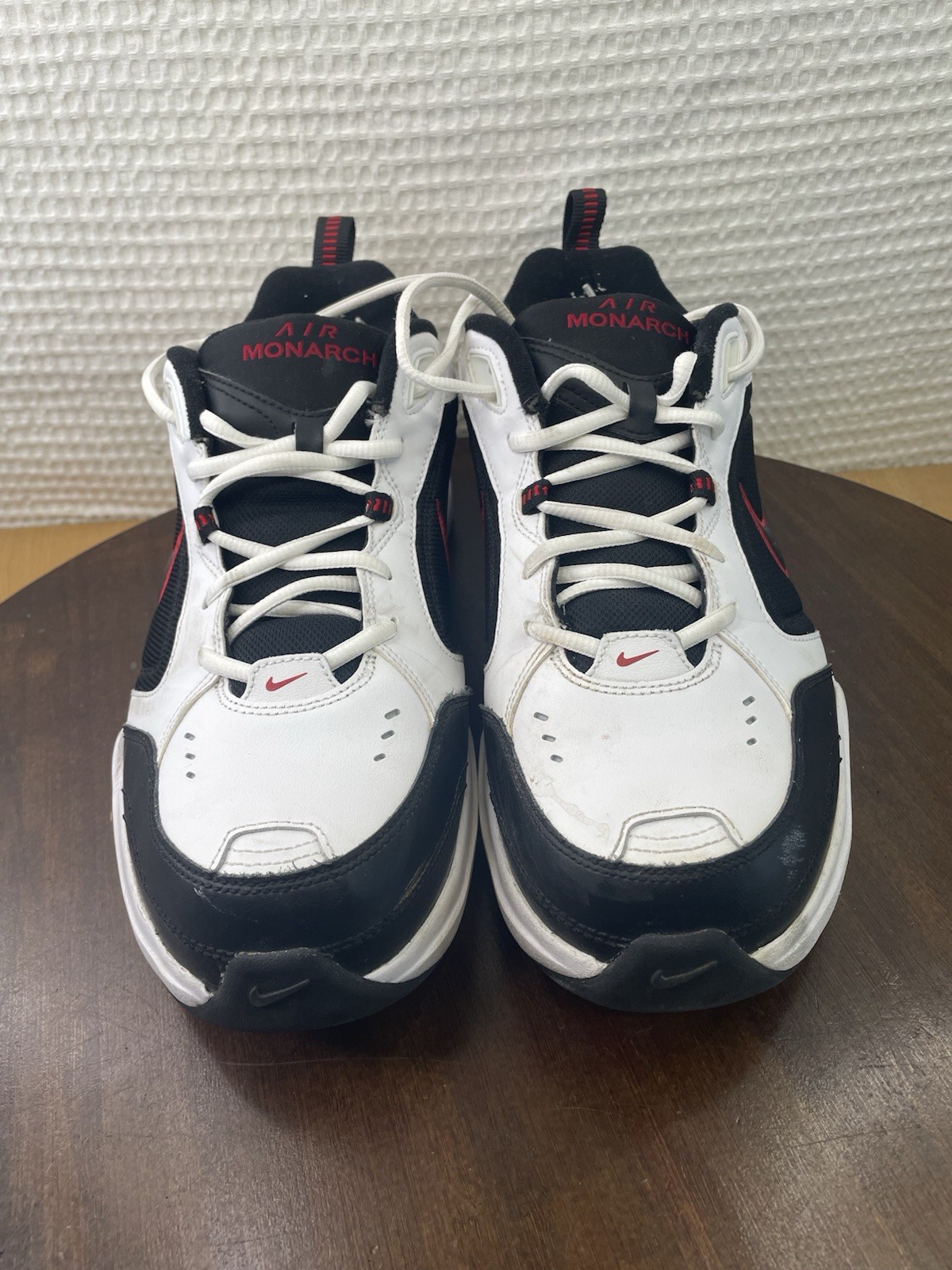 Nike Air Monarch IV White Black Red Athletic Shoes 416355-101 Men’s Size 11 thumbnail 3