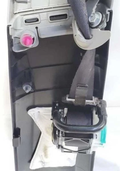 2015 2016 2017 2018 2019 Kia Soul OEM Driver Left Seat Belt Retractor - Image 4 of 4
