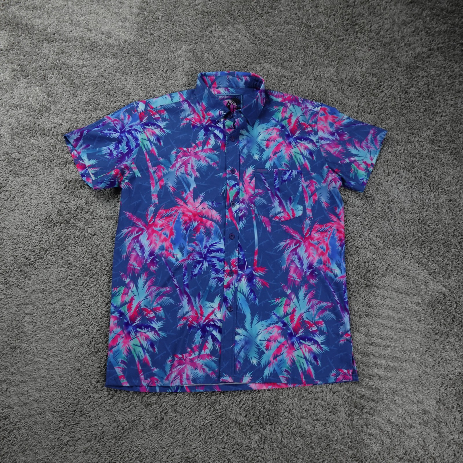 Retro Rifle Shirt Mens Large AKs And Vacays Button Down Hawaiian Miami Vice