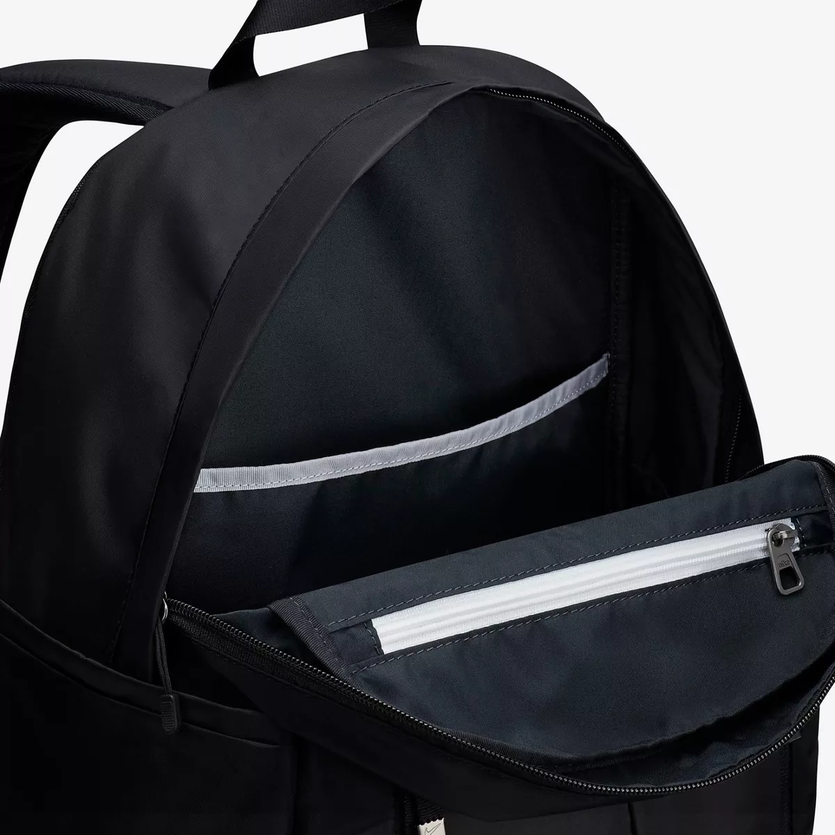 Nike 2024 backpack dimensions