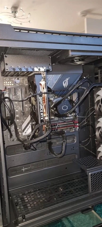 i9-9900k Palit Geforce RTX 2070 8GB Z390-E Gaming 550w PSU 2x 16gb 4000 mhz DDR4 - Image 2 of 4
