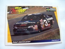 DALE EARNHARDT SR. 1997 UPPER DECK COLLECTOR'S CHOICE #39 ROLLING THUNDER HOF