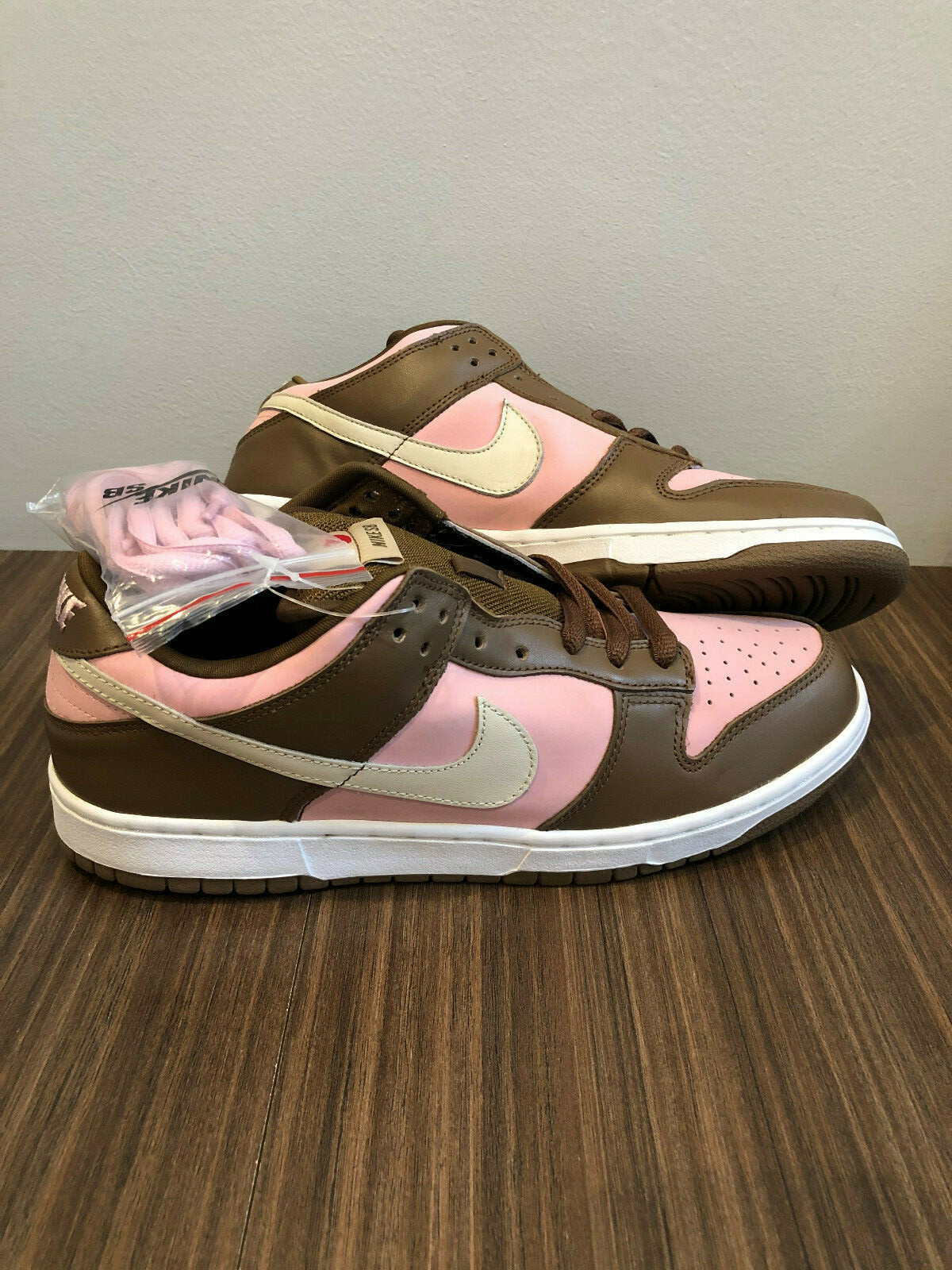 Nike Dunk SB Low Stussy Cherry Pink 304292 671 Size US 10.5 New With Box