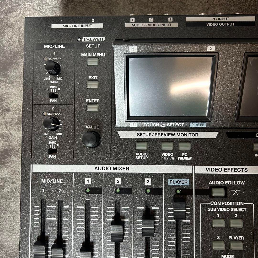 Roland VR-5 Multi-format AV Mixer Video Switcher and