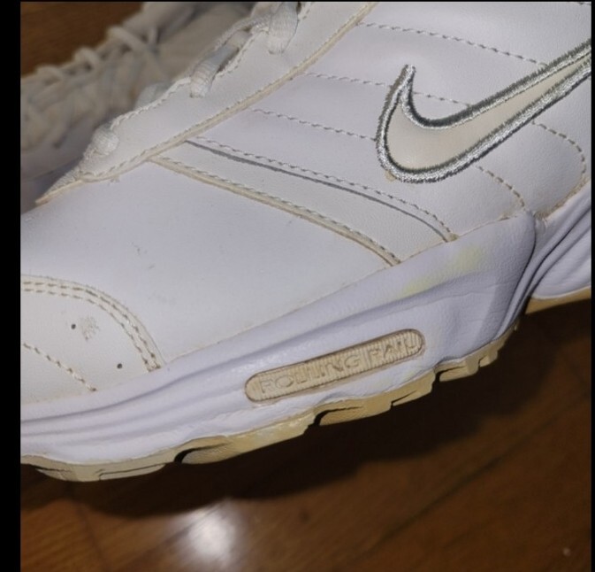 Nike White Rolling Rail Sneaker Sz. 10 | eBay display picture 1