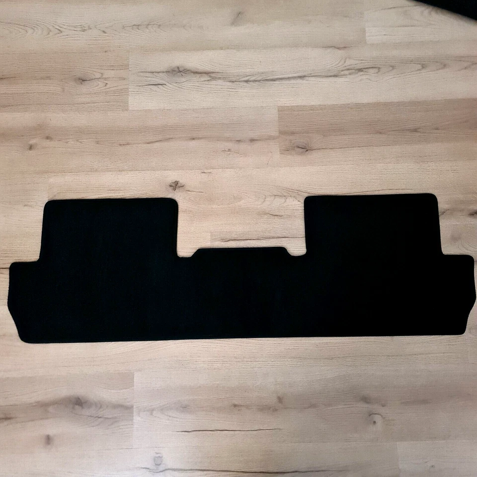 Car Floor Mats for Peugeot 3008 Waterproof Black Velour Carpet Rugs Auto Liners - Image 3 of 4