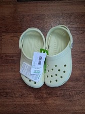 Crocs Classic Clog Beige Slip-On Unisex US 5 EU 37-38 Lightweight Rubber