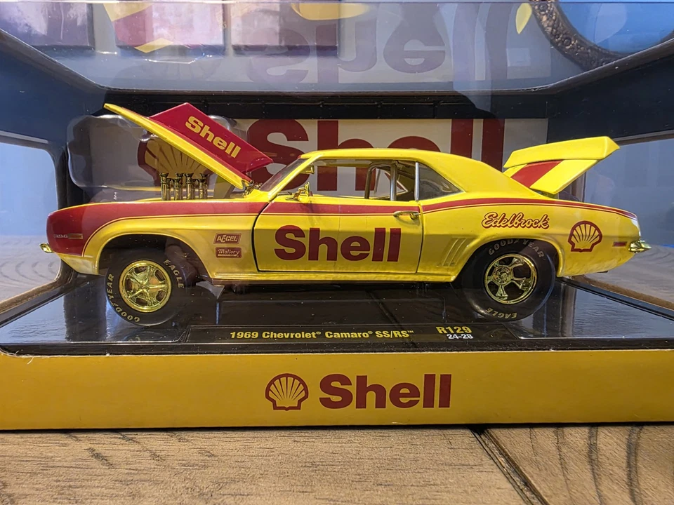 Chevrolet Camaro SS/RS 1969 Máquinas M2 1/24 "cáscara" oro amarillo persecución 1/750 Foto 2 de 4