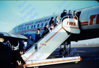 1960 35mm Red Border Slide TWA Trans World Airlines Passengers Boarding #12625