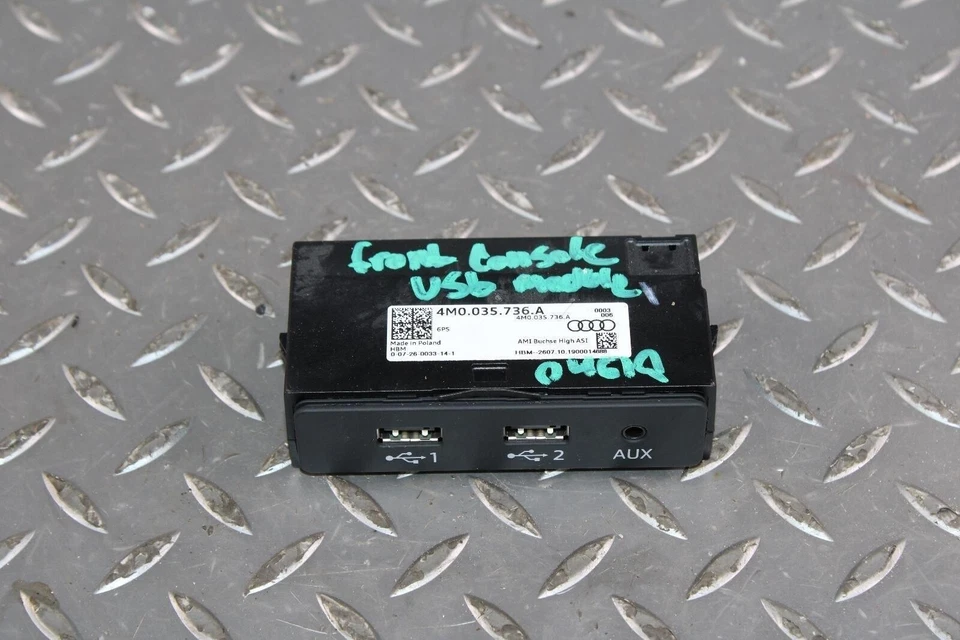 19-24 CONTINENTAL GT GTC Electronic Console Media USB Port Hub OEM Factory WTY - Image 2 of 4