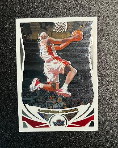 2004 Topps Chrome LeBron James #23