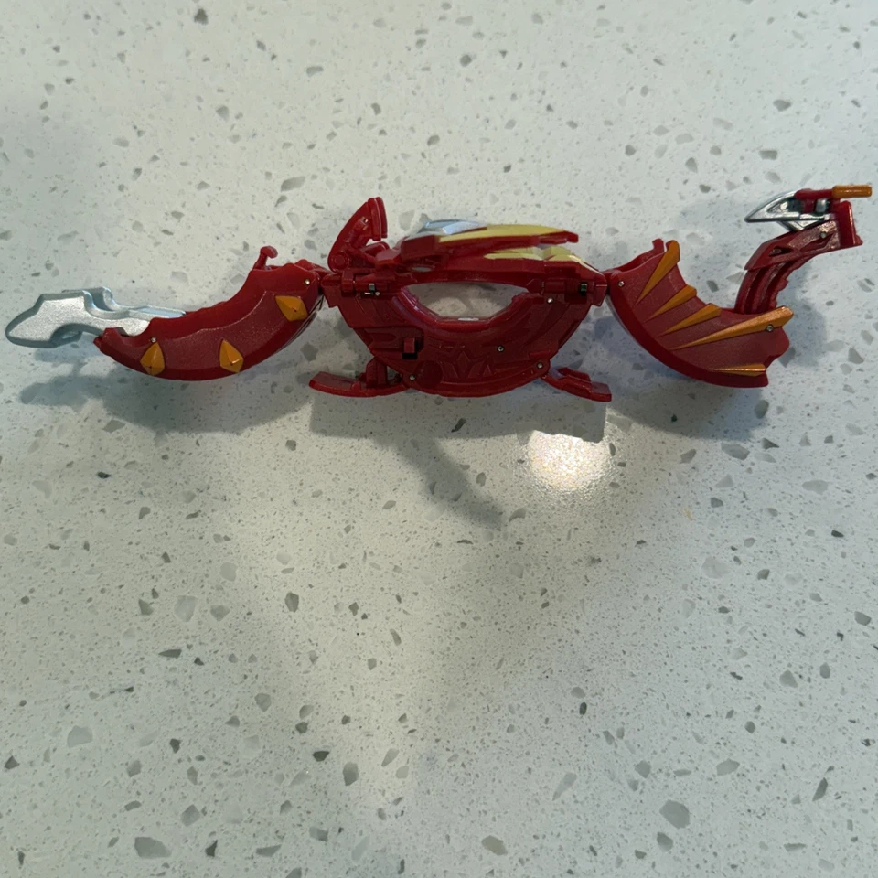 Bakugan Mechtanium Surge Pyrus Raytheus Mobile Assault 270G w / Card 2011 - Image 4 of 4