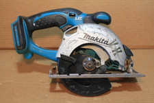 MAKITA BSS501 18V LXT LI-ION 5-3/8 INCH CIRCULAR SAW TESTED WORKS *READ*