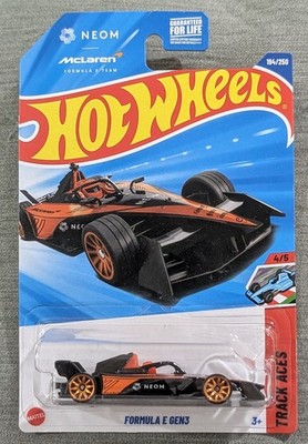 New Hot Wheels 2025 Case N Track Aces Formula E Gen3 Black/orange McLaren Team