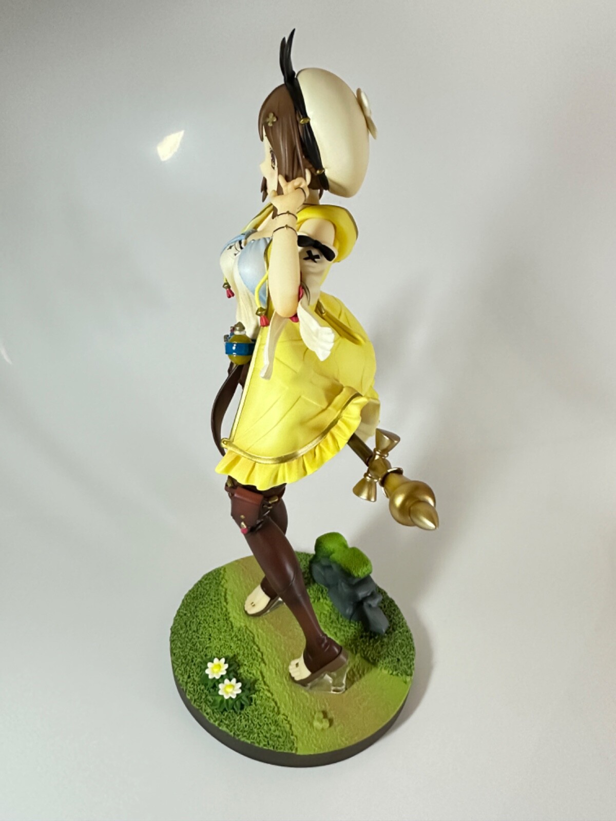 Picture 17 of 24