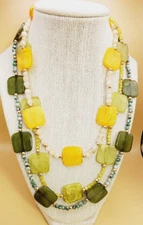 18 -20" 3 Strand 1946 Green and Yellow Bead with Gold Tone Metal Retro Necklace