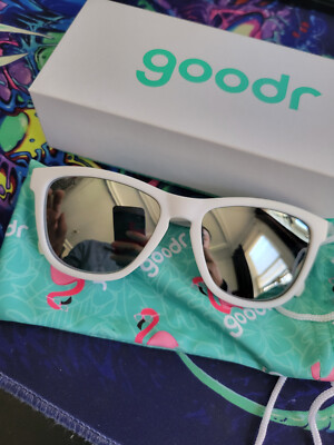 Hoka White Frame Sunglasses with Polarized Lenses brand new in box hard to find NEW STYLE ALERT!!! We just dropped 3 NEW STYLES of high  main image 4