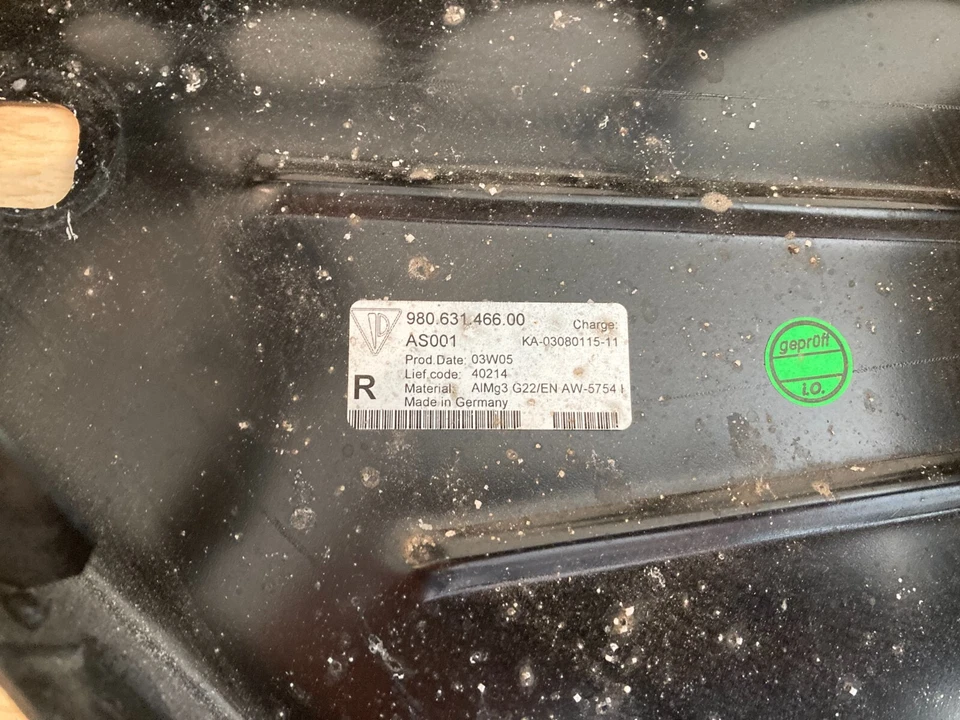 Крепежный кронштейн 2005 Porsche Carrera GT - Изображение 4 из 4