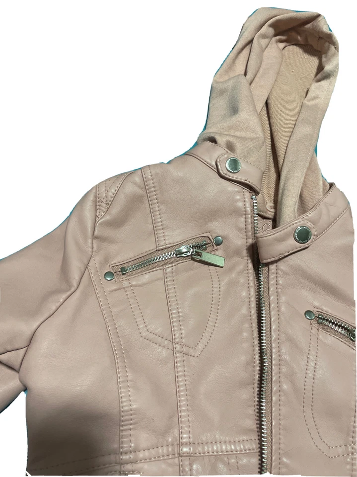 Chaqueta de cuero rosa para niños Foto 3 de 3