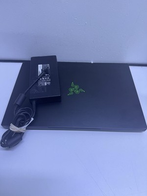 Razer Blade 15 Base 2018 (RZ09-0270) i7 16GB Ram 1TD SSD GTX 1060 (Discrip lesen)