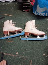Vintage Riedell White Figure Skates Size 6 John Wilson Blades  Women