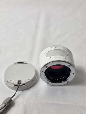 OLYMPUS Air A01 White Digital Camera Body Only - Mint Condition 
