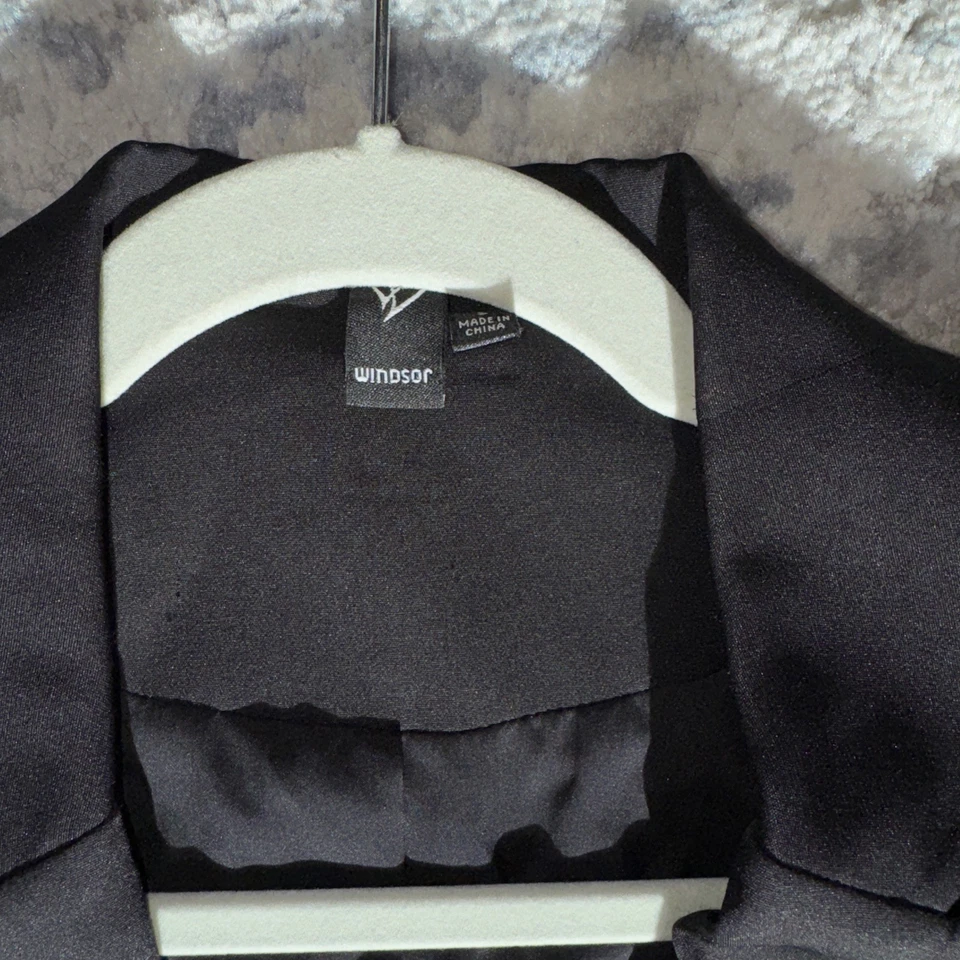 Chaqueta de traje para mujer Windsor estilo piel vintage talla pequeña negra Y2K moderna Foto 2 de 4