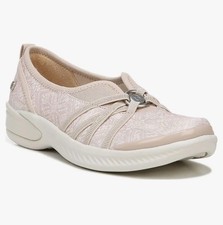 Women's Bzees Niche Slip-On Shoes H5206F8252 Beige Batik Multi Fabric Size 5.5 M