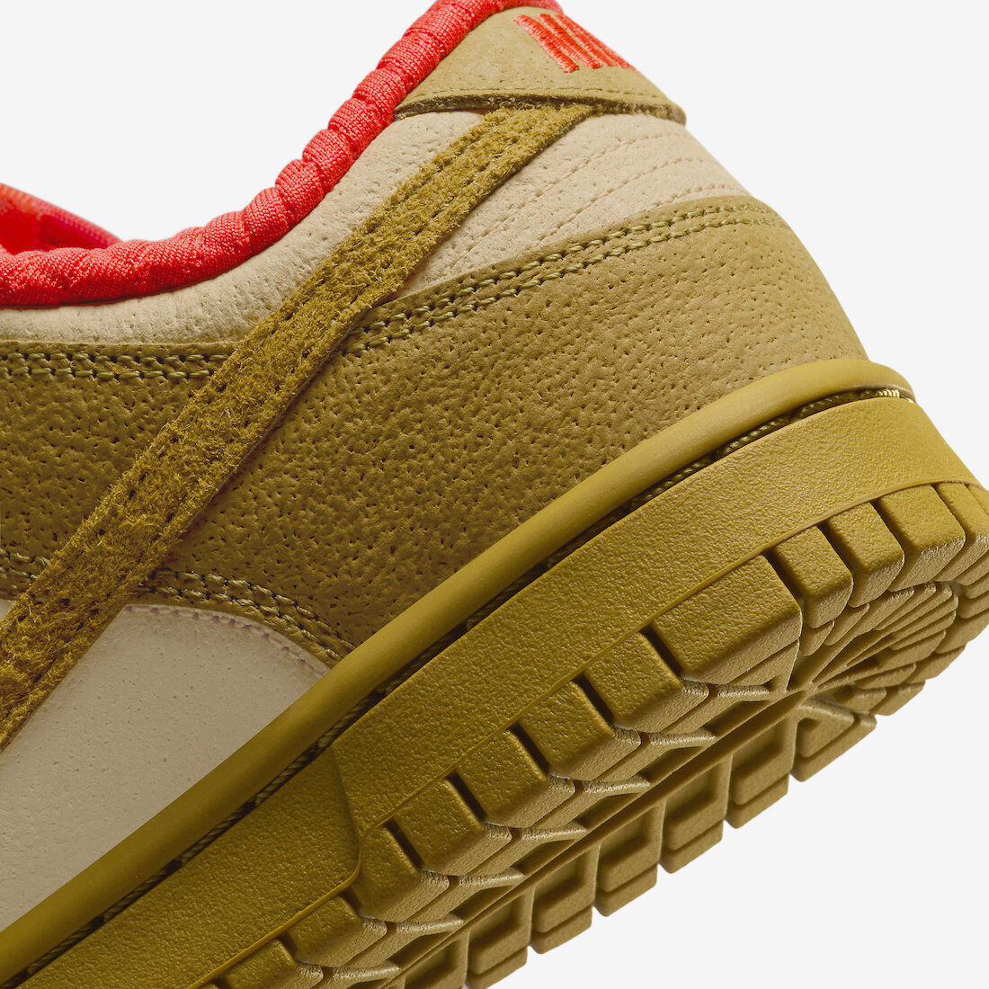 Nike Dunk Low Bronzine Sesame Picante Red FQ8897-252 Womens Nike Dunk Low Bronzine Sesame Picante Red FQ8897-252 Womens