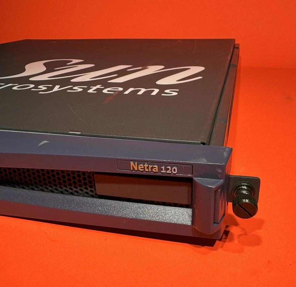 Sun Netra 120 Server 650MHz CPU, 512MB Memory, 2x 36GB HDD, DVD-ROM, Vintage Sun - Image 2 of 4