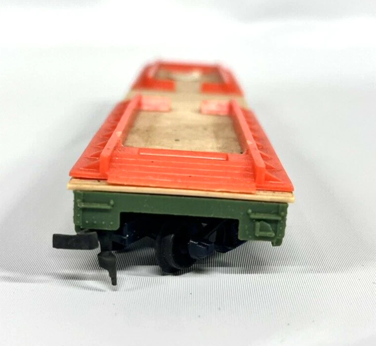 TYCO AT&SF 90806 FLAT CAR - HO Scale - Image 2 of 4