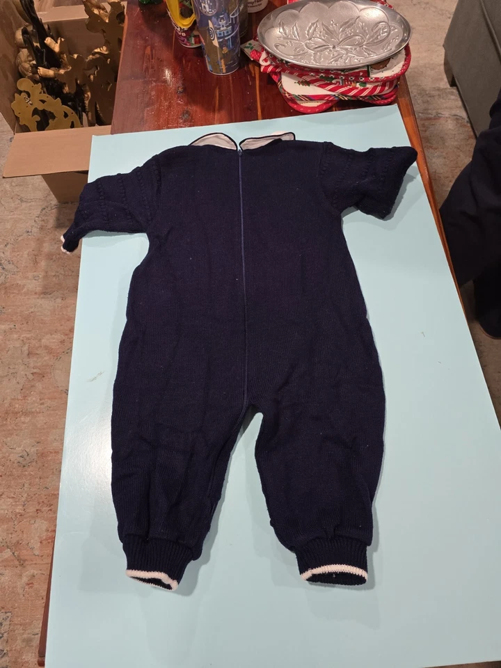 Mono mameluco vintage Bright Future 12 Mo tejido azul flores bordadas Foto 3 de 4