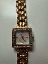 Vintage Disney Store Mickey Mouse Women's Gold Tone Watch NEW BATTERY WORKS