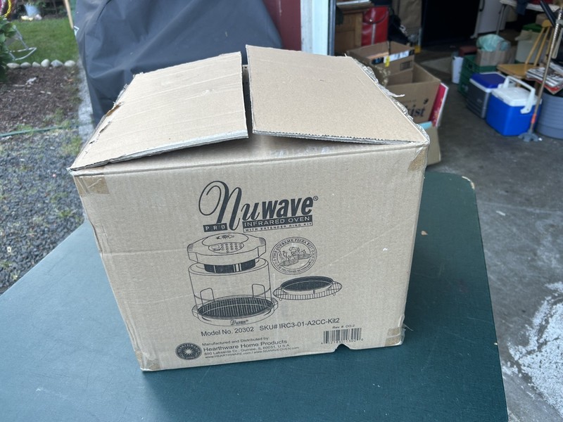 (NEW) Nuwave Pro Infrared Oven Model 20302 W/Extender Kit & Supreme Pizza Kit