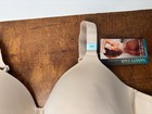 2 NWT Vanity Fair Bra 44C Beauty Back Smoother Wireless Beige 71380 Damask — photo 9