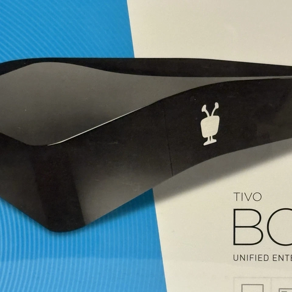 TiVo Bolt Vox 3TB 4K DVR & Streaming Media Player TCD849300V New Sealed Ultra HD - Image 4 of 4