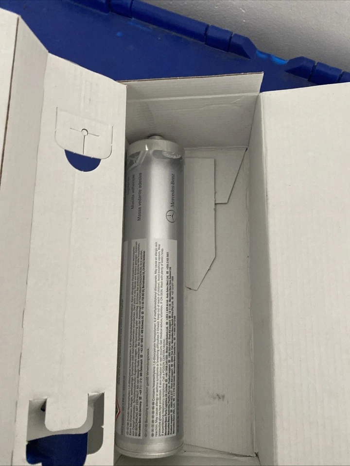 Kit de parabrisas adhesivo multiusos genuino Mercedes-Benz A0009894905 Foto 2 de 4