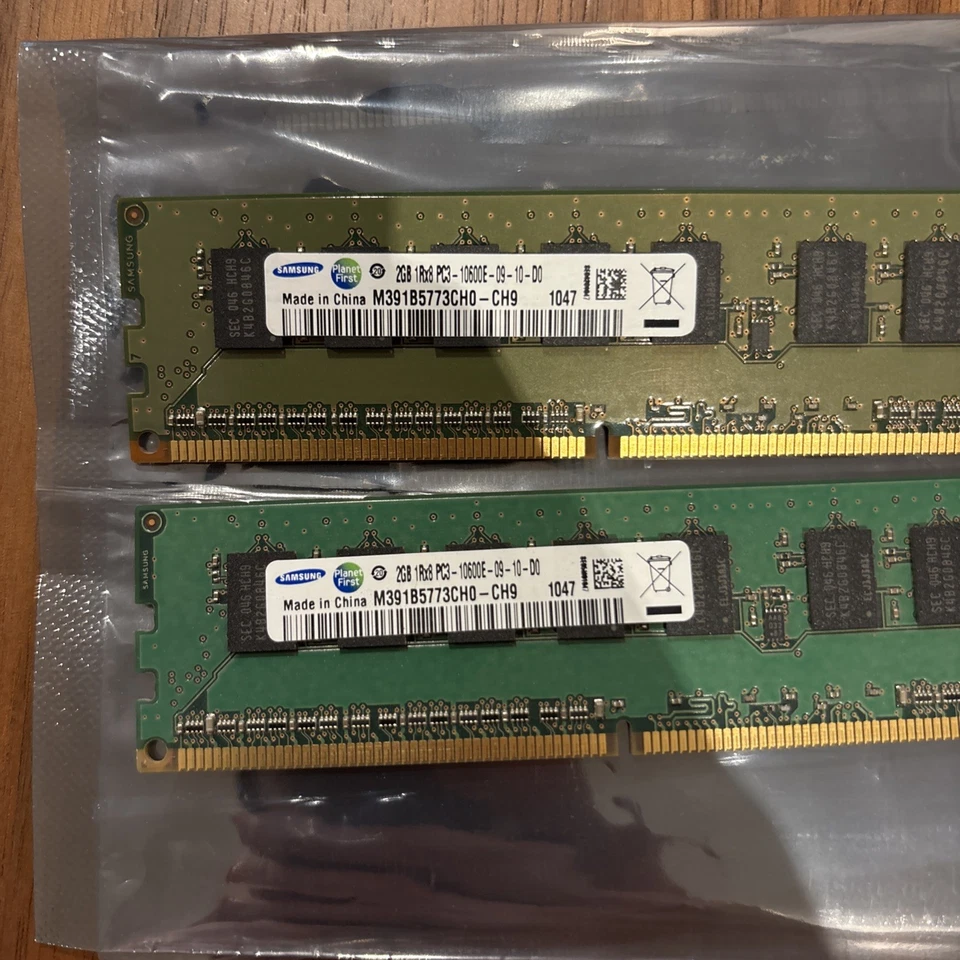 Samsung M391B5773CH0-CH9 PC3-10600E-09-10-D0 2GB Server memory RAM - Image 2 of 3