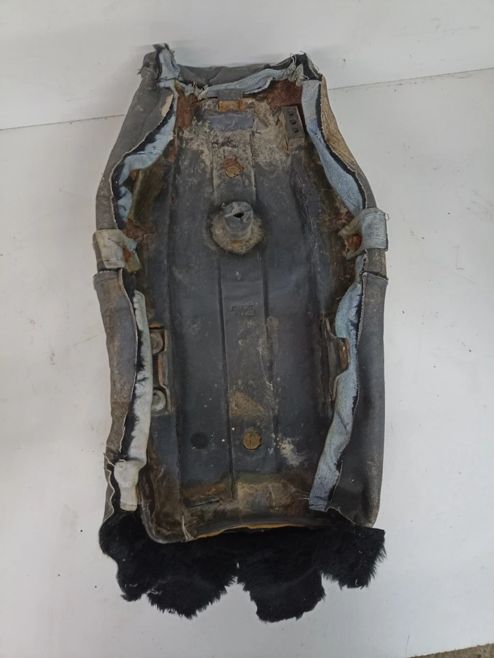 Sella Sxt 125 Cagiva Seduta Da Restaurare - Immagine 4 di 4