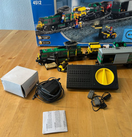 Lego Train 9V World City 4512 Freight Train OBA - Original Box - 100% Complete