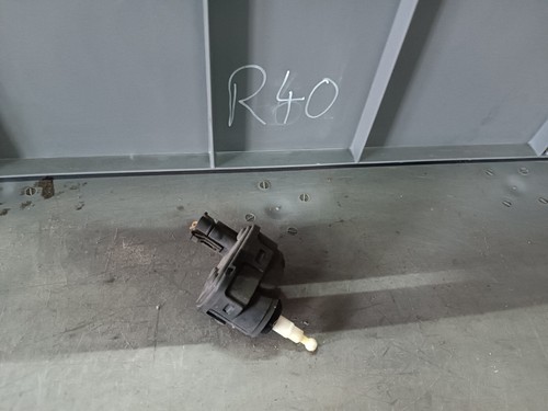 Original Opel Omega B Stellmotor Leuchtweitenregulierung LWR 90492832